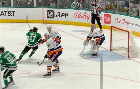 NHL Starting Goalies, Line Combinations, and Fantasy  .